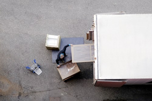 Removal truck hire service for home and office moves in Shoreditch