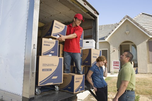 Flexible man and van transport for Shoreditch moves