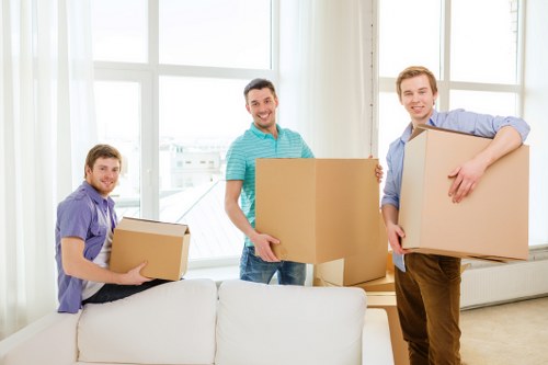 Choosing the right removal company in Shoreditch for local relocations